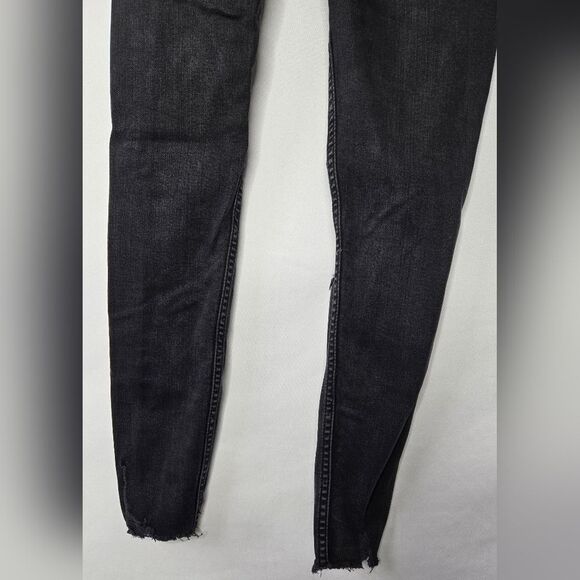 Free People Women's Distressed Black Stretch Jeans Zipper Fly Size 24R - Picture 9 of 9